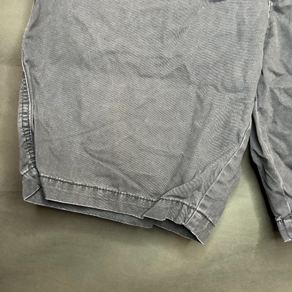 Men's Grey Cargo Shorts 36X40 - Picture 3 of 4
